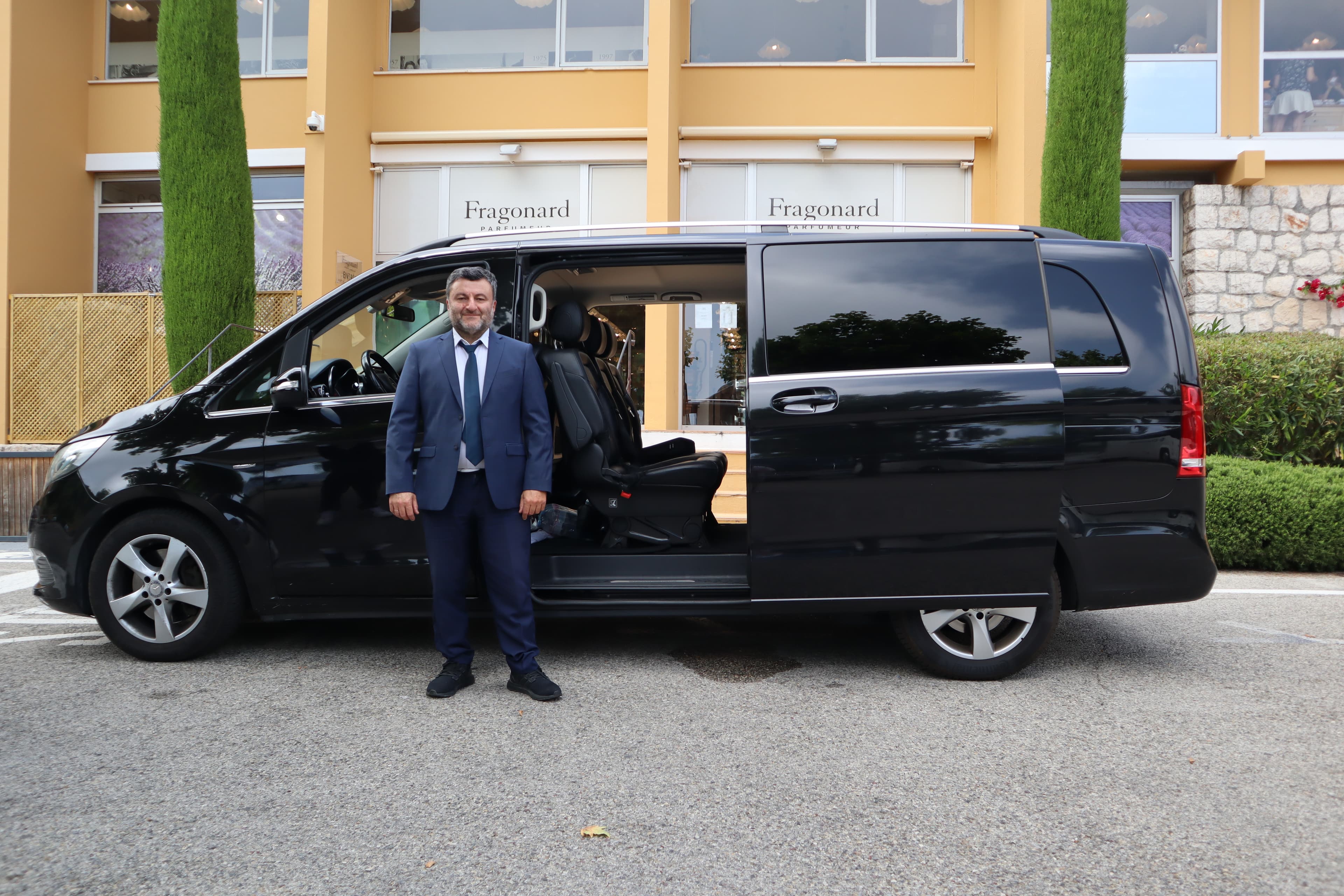 MB TOUR PREMIUM VTC PRIVATE DRIVER